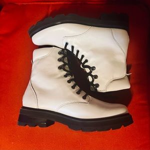 Sorel Lennox Lace White Boots